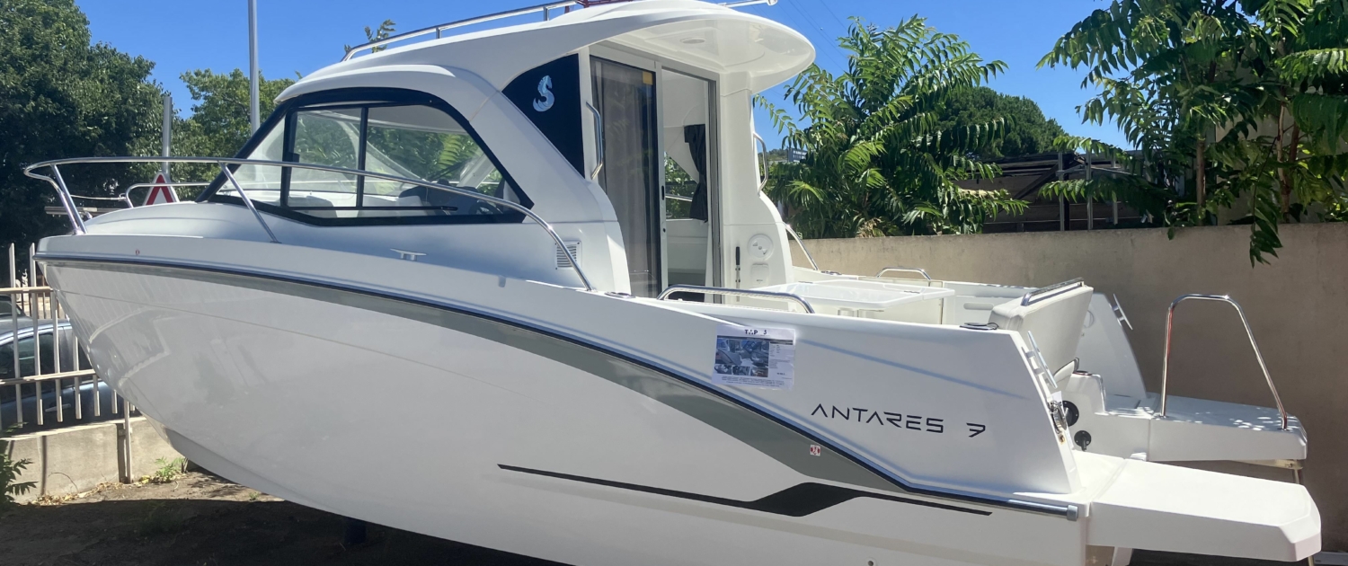 BENETEAUANTARES 7 OB