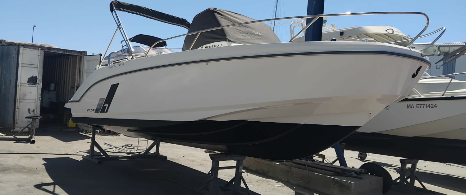 BENETEAUFLYER 7 SUNDECK