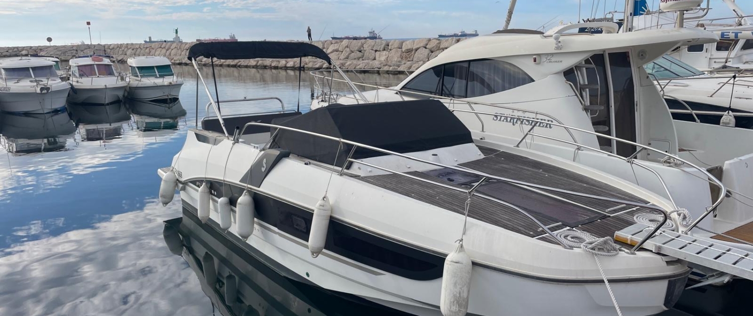 BENETEAUFLYER 8.8 SUNdeck